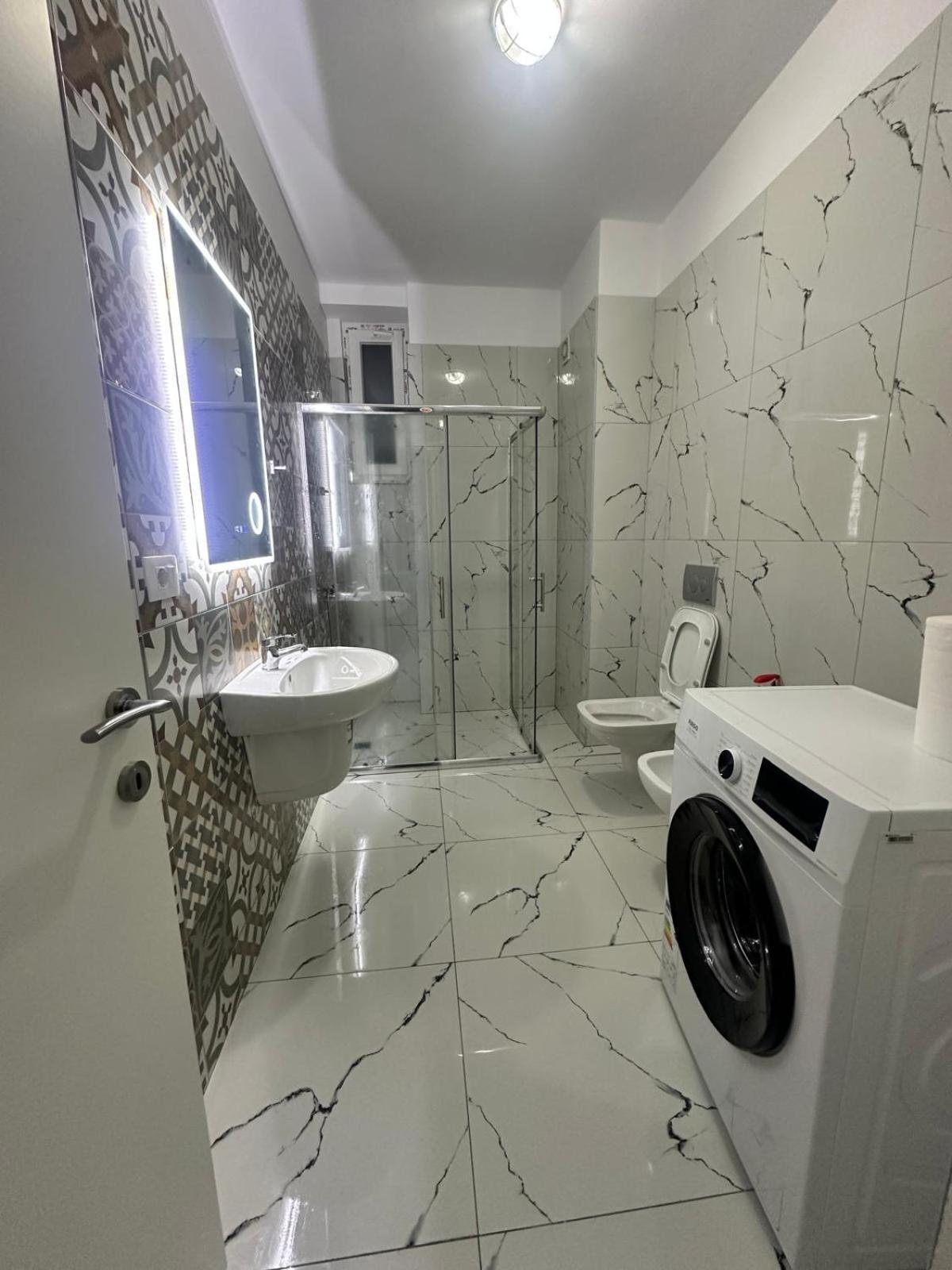 Apartament Golden Bliss